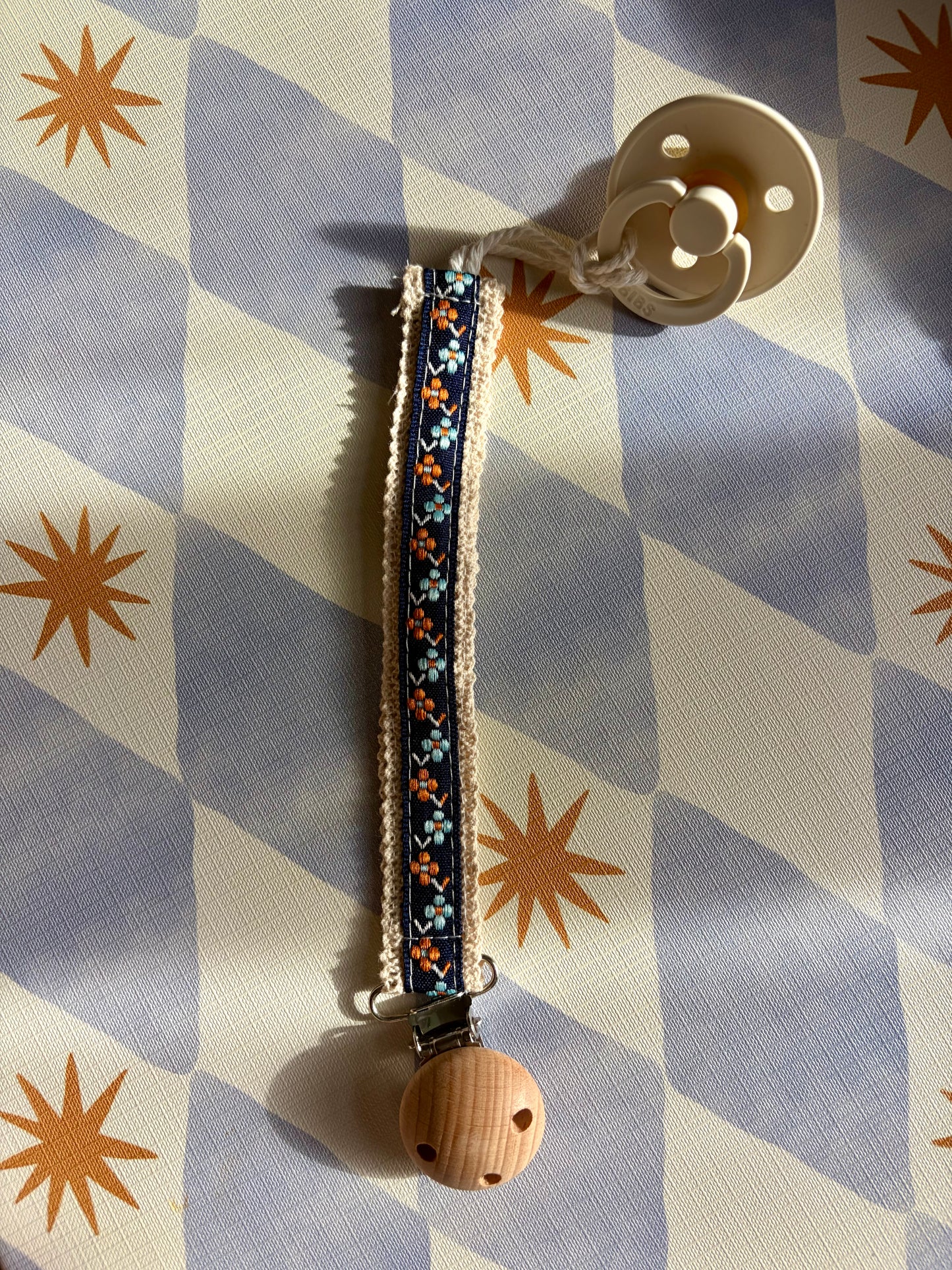 Embroidered Dummy Clip Wild Flower Blue