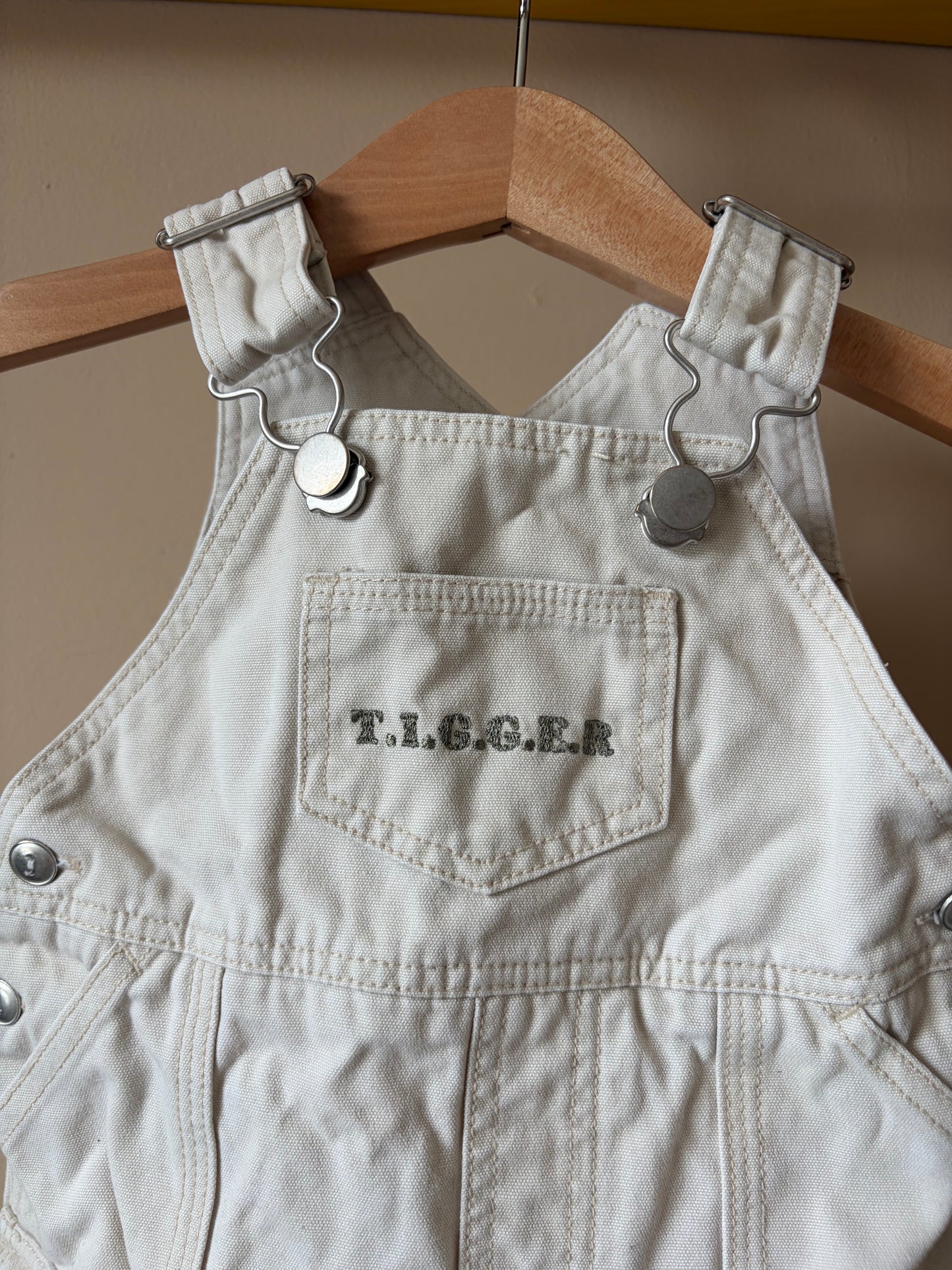 Vintage Winnie the Pooh T.I.G.G.E.R Beige Shortalls