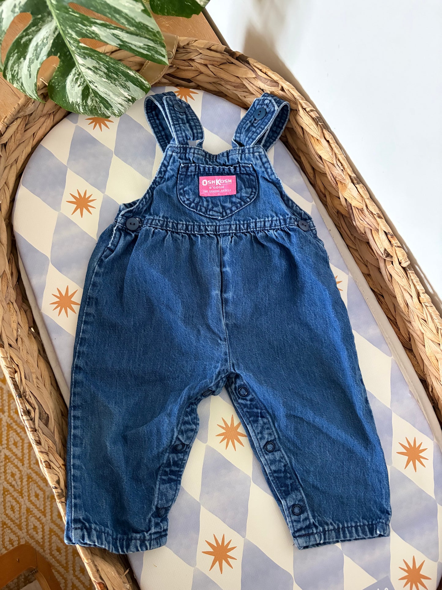 Vintage OshKosh Bubble Bow Union Made Dungarees 6-9 Months