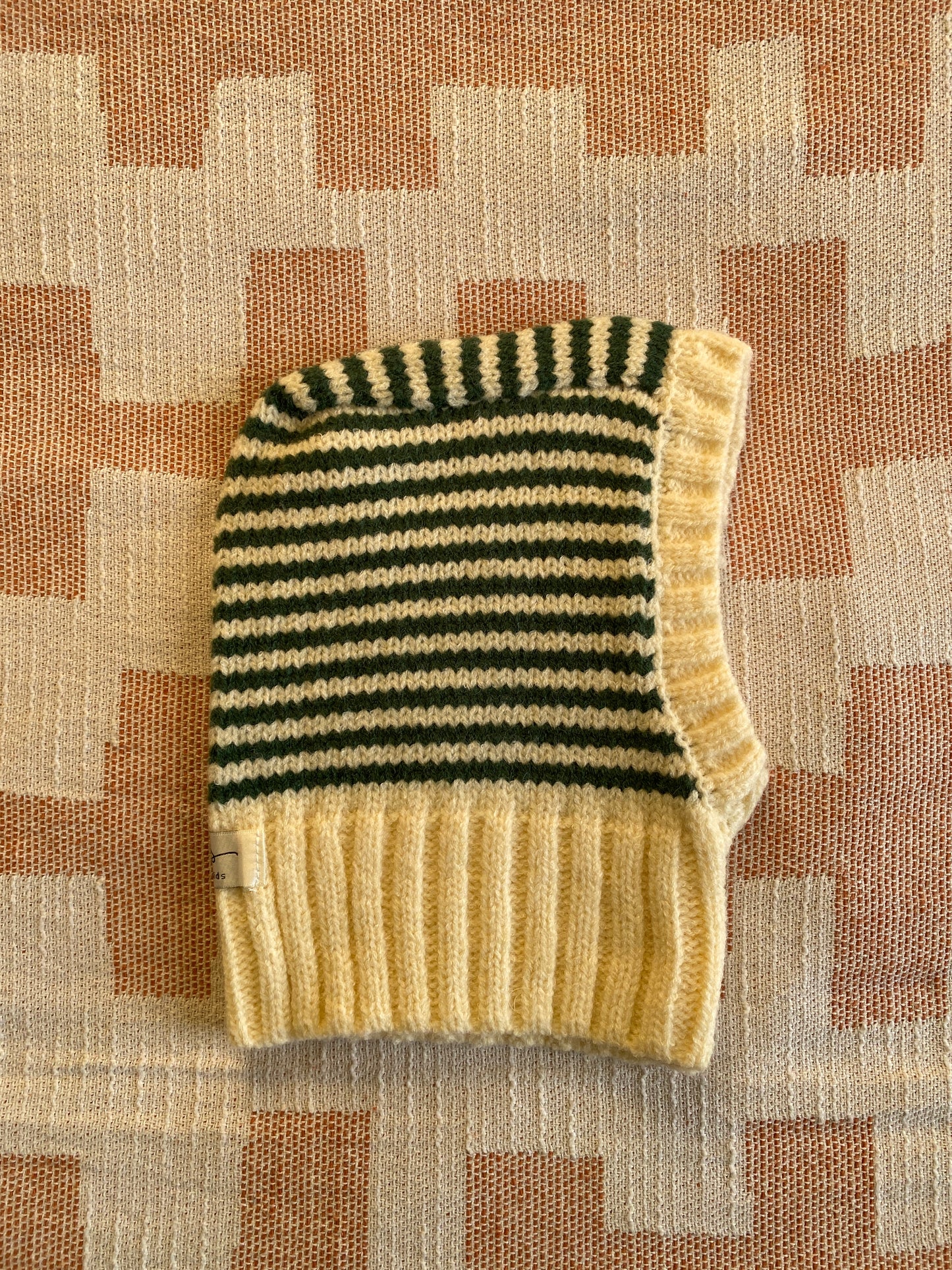 Koa Knitted Balaclava Green & Cream