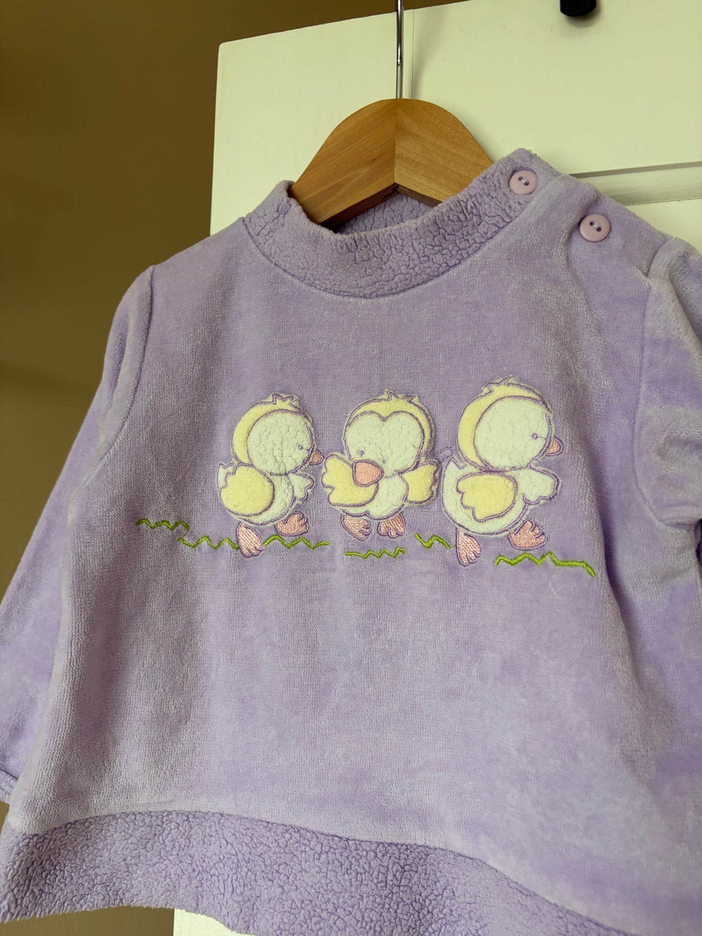 Vintage Jumper 6-9 Months