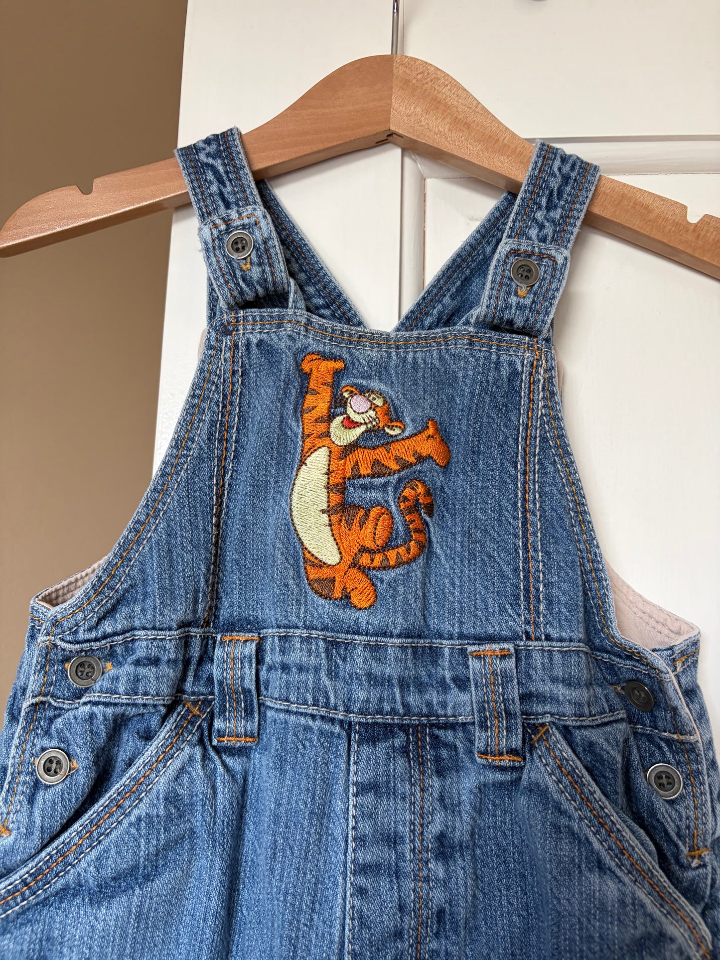Vintage Winnie the Pooh Tigger Dungarees 12-18 Months